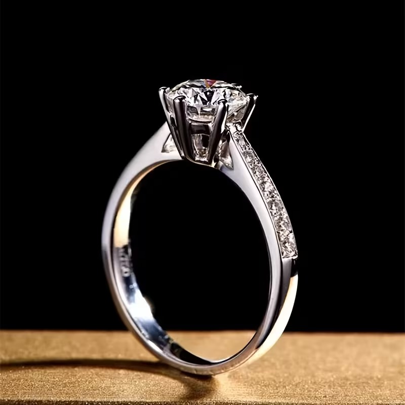 Women's 1/2/3 Carat Moissanite Micro Inlay Six-Clawed Ring